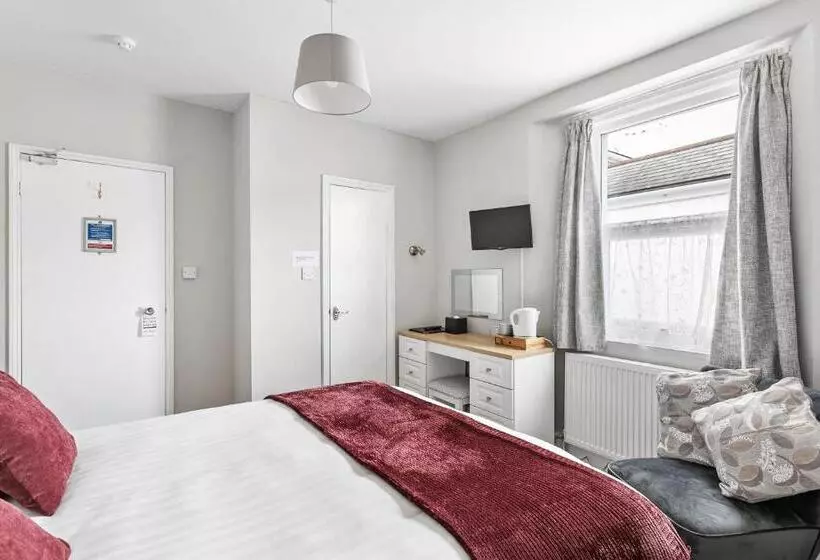 Bed and Breakfast South View