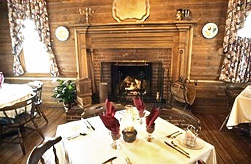 ベッドアンドブレックファースト The Buckhorn Inn