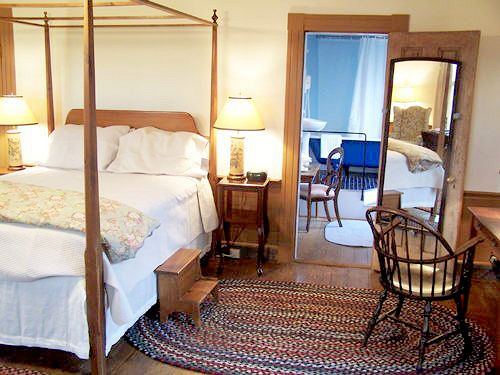 مبيت وإفطار The Inn At Bingham School