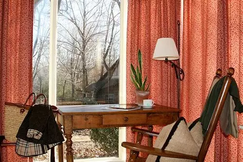 민박 The Inn At Bingham School