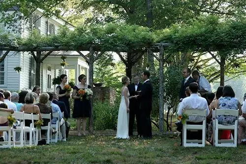 민박 The Inn At Bingham School