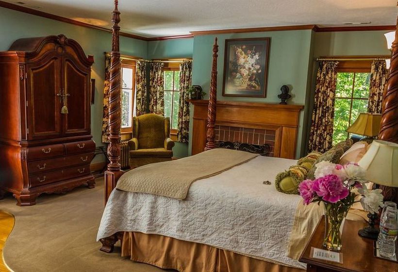 住宿加早餐  The Willows