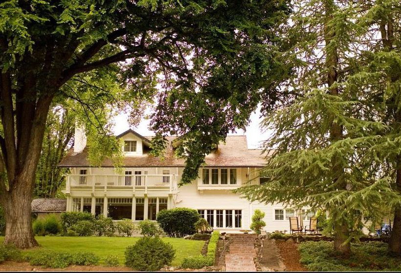 住宿加早餐  The Willows