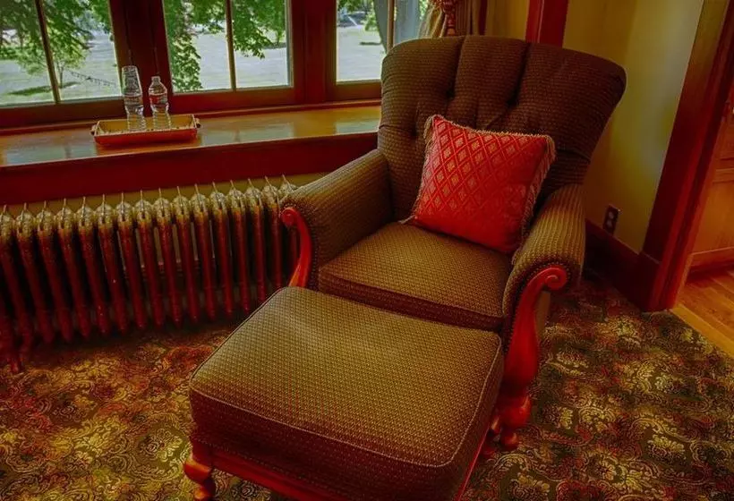 ベッドアンドブレックファースト The Willows