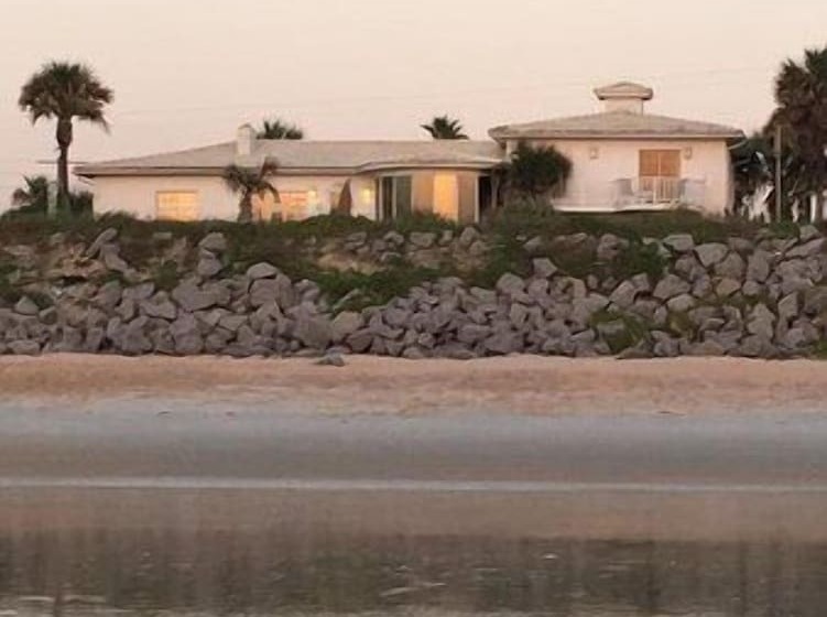 مبيت وإفطار White Orchid Inn & Spa