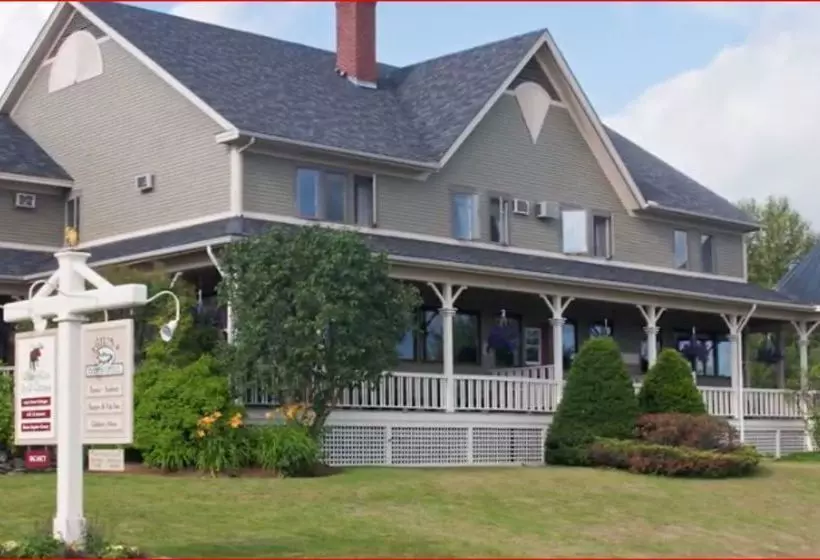 ベッドアンドブレックファースト Willoughvale Inn