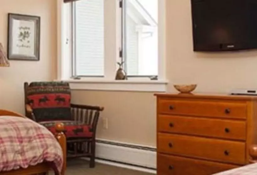 ベッドアンドブレックファースト Willoughvale Inn