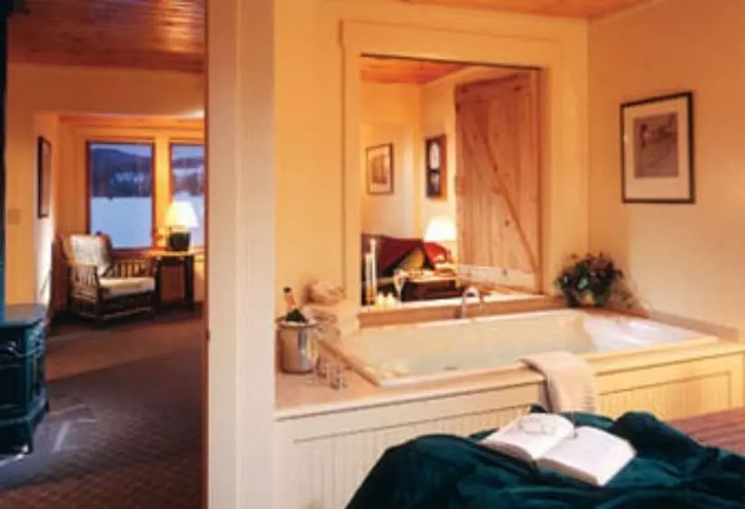 ベッドアンドブレックファースト Willoughvale Inn