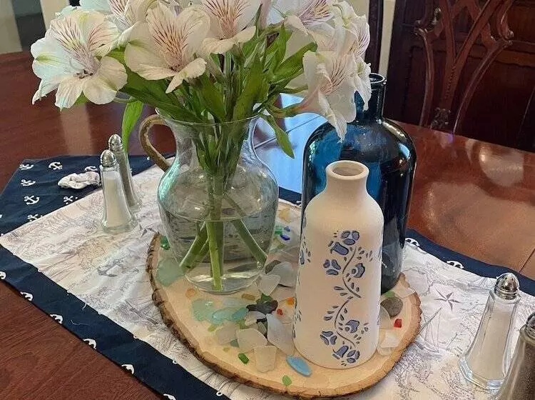 Bed and Breakfast China Clipper Inn