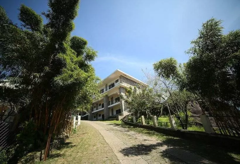 酒店 Ayur County Resort