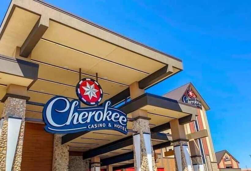 Cherokee Casino Hotel Roland
