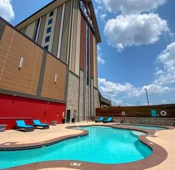 Cherokee Casino Hotel Roland