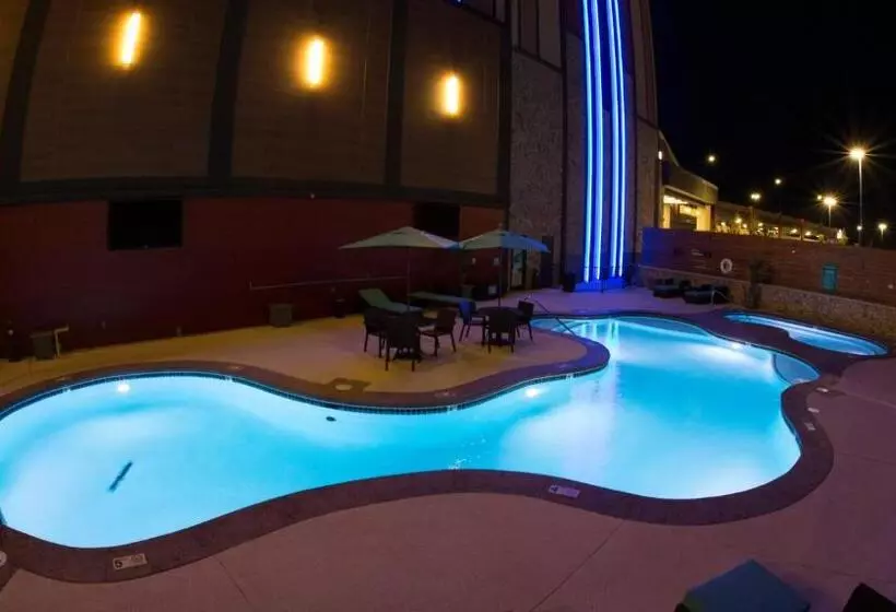 Cherokee Casino Hotel Roland