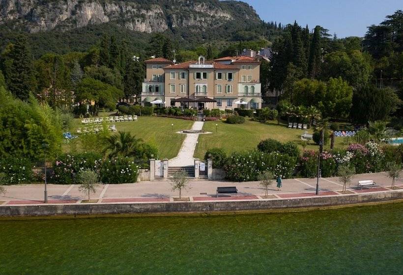 בית מלון כפרי Du Parc