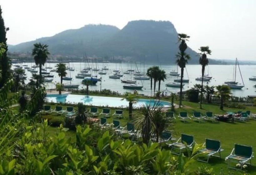 בית מלון כפרי Du Parc