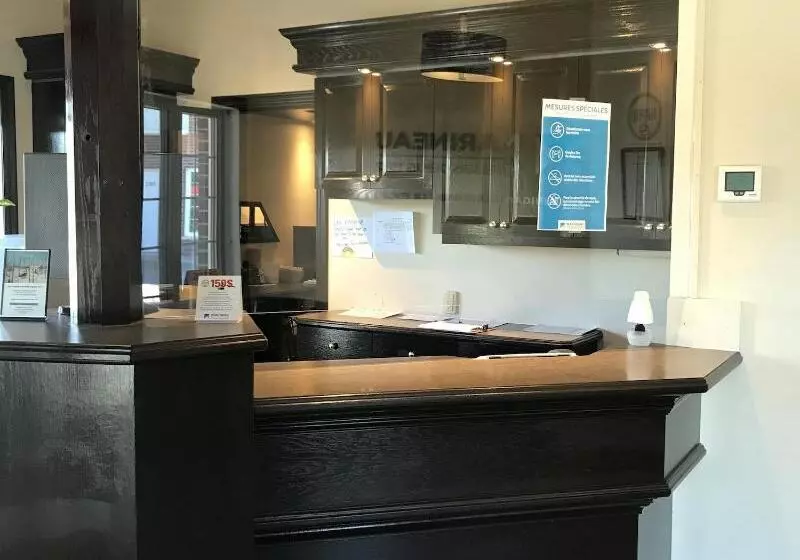 酒店 Hôtel Marineau Shawinigan