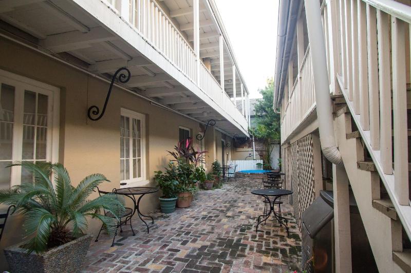 Hotel Inn On Ursulines, A French Quarter Guest Houses Property