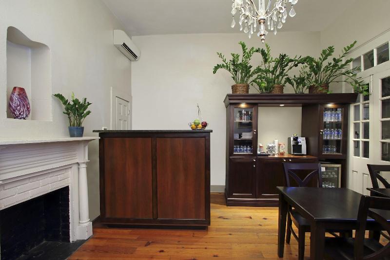 Hotel Inn On Ursulines, A French Quarter Guest Houses Property