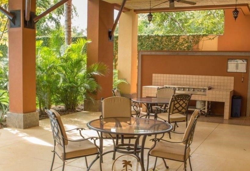 فندق Naxos Condominium