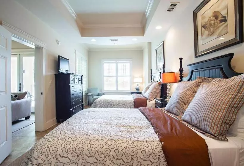 هتل Sea Gate Inn By Sea Palms Resort