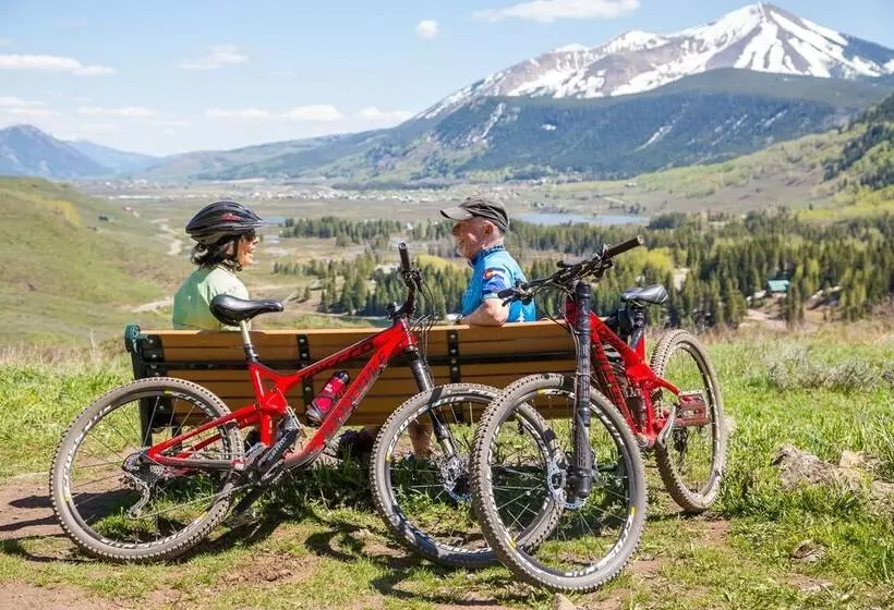 酒店 Westwall Lodge