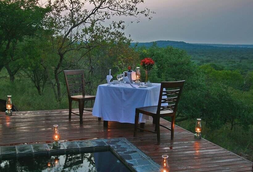 Hotel Zwahili Game Lodge & Spa