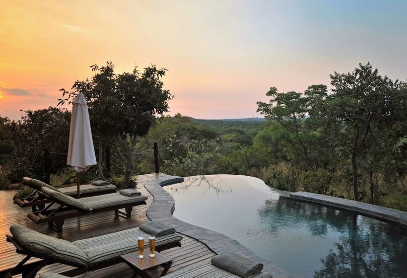 Hotel Zwahili Game Lodge & Spa