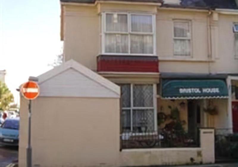 Pensione Bristol House