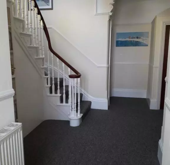 ペンション Heatherleigh B&b And Flat