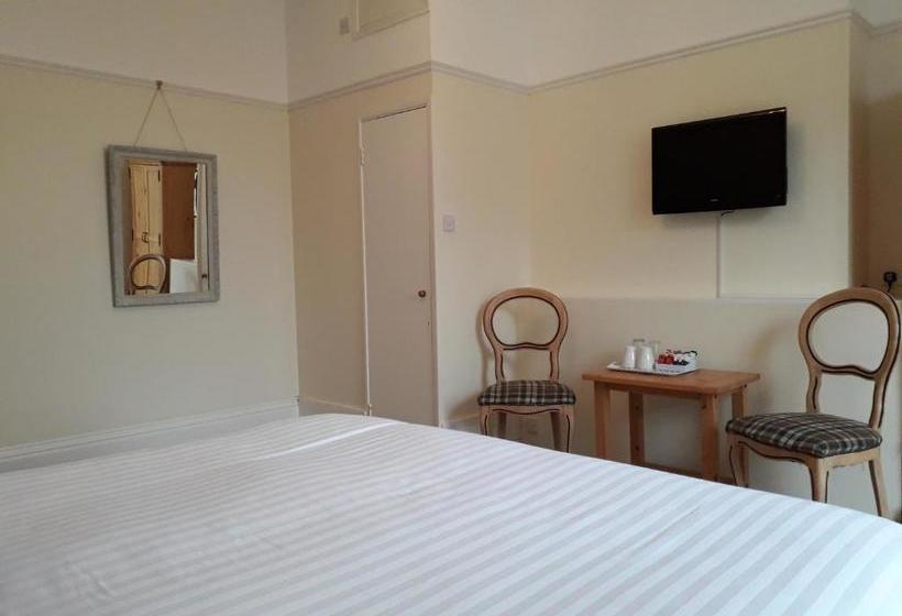 פנסיון Heatherleigh B&b And Flat