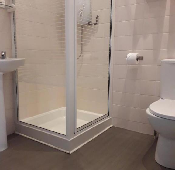 פנסיון Heatherleigh B&b And Flat