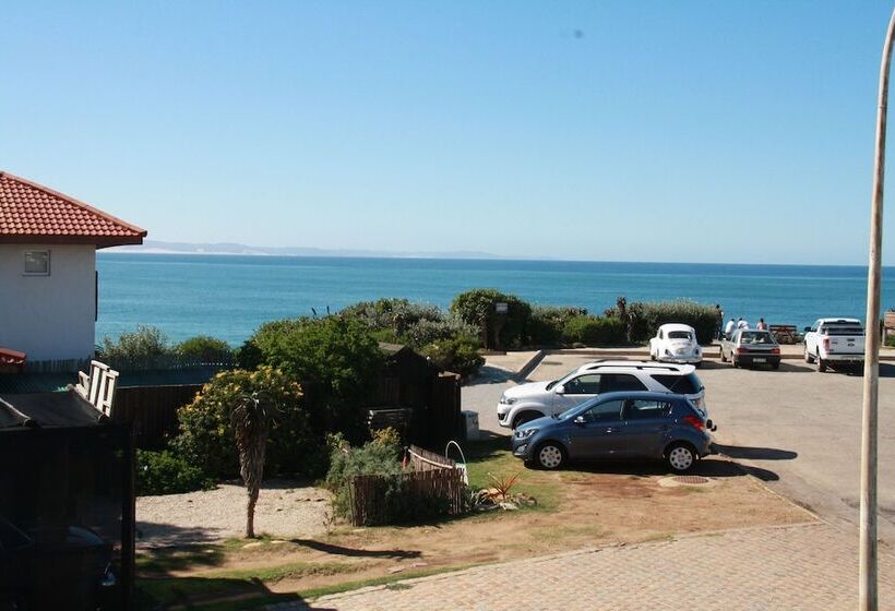 פנסיון Supertubes Guesthouse