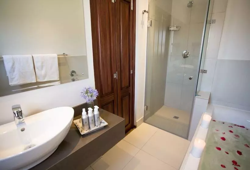 פנסיון Supertubes Guesthouse