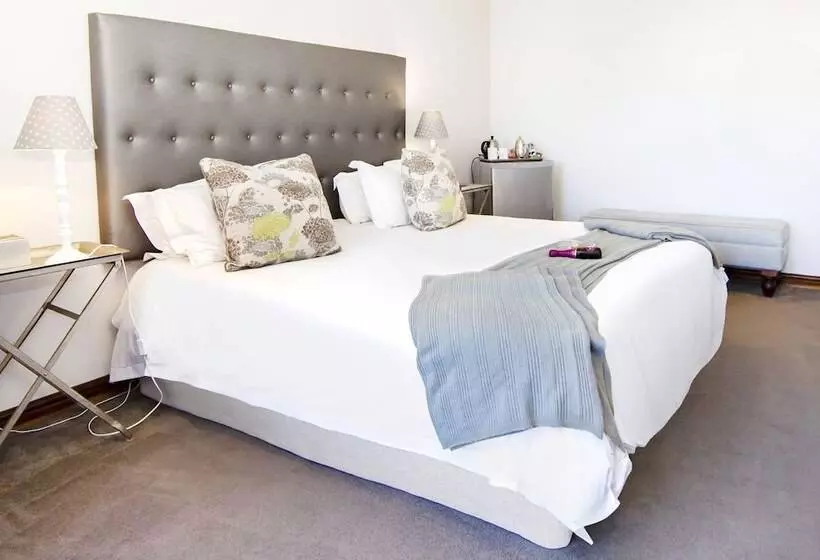 פנסיון Supertubes Guesthouse