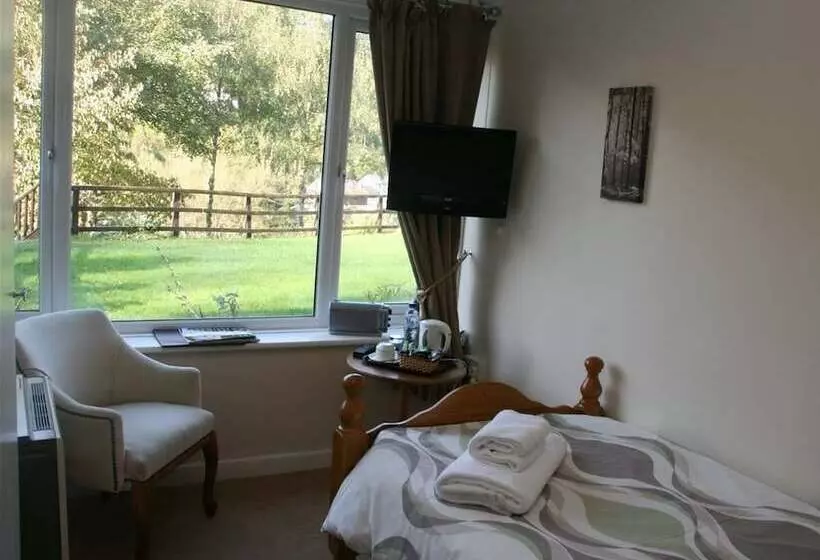 ペンション The Royal Lodge