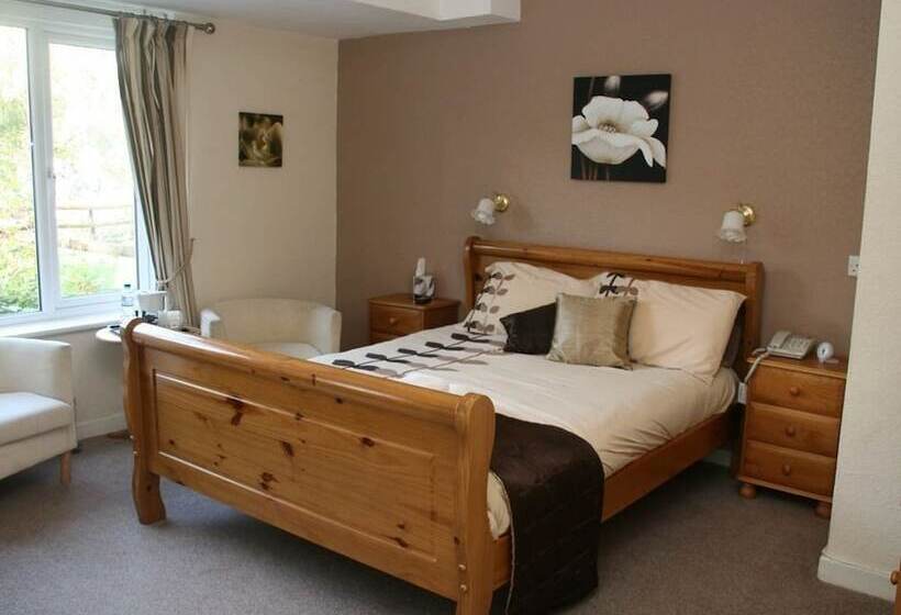 膳宿费 The Royal Lodge