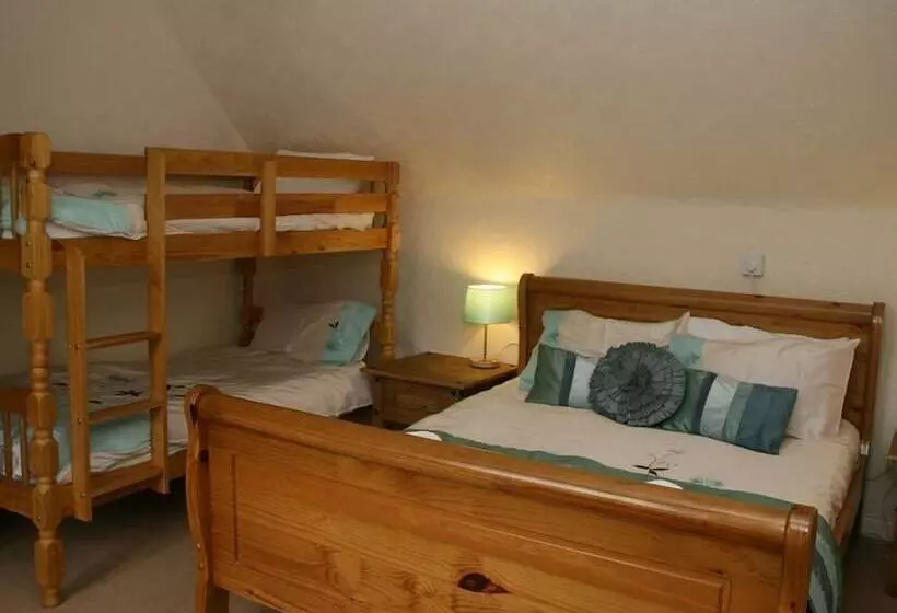 ペンション The Royal Lodge