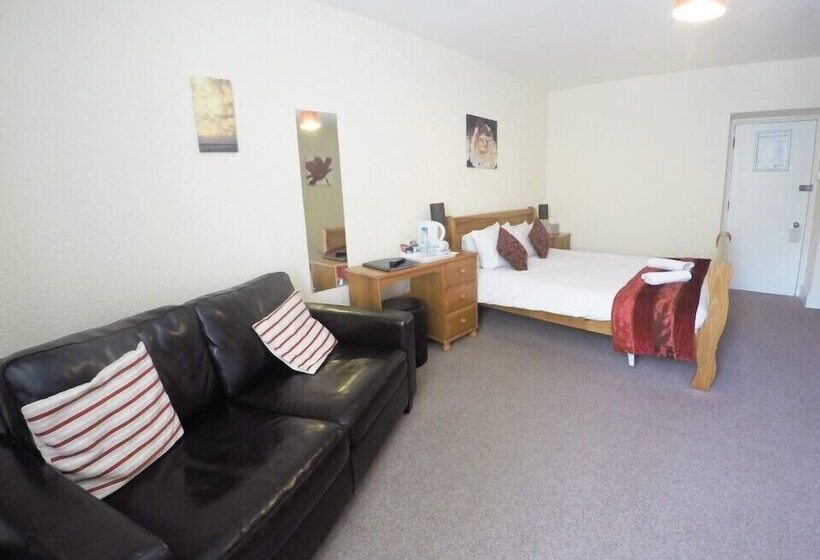 膳宿费 The Royal Lodge