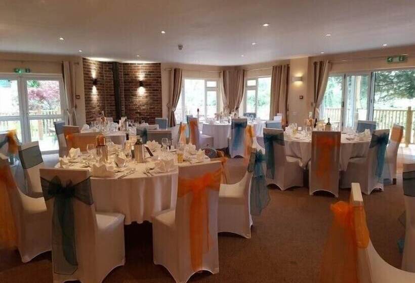 膳宿费 The Royal Lodge