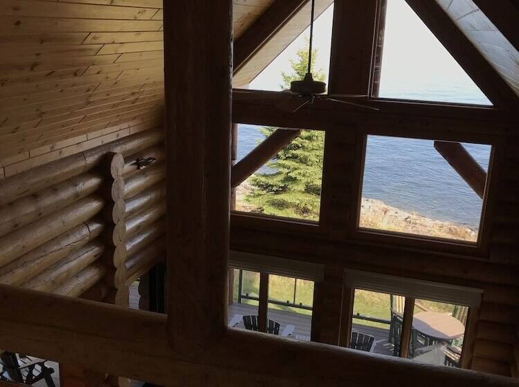 منتجع Temperance Landing On Lake Superior