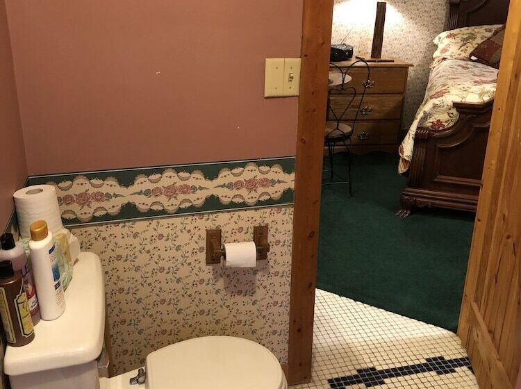 Smokies Bed And Breakfast