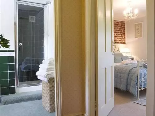 Bed and Breakfast Solley Farm House