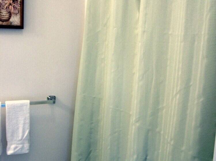 The Baywood Bed & Breakfast