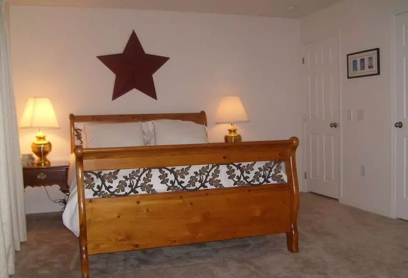 The Baywood Bed & Breakfast