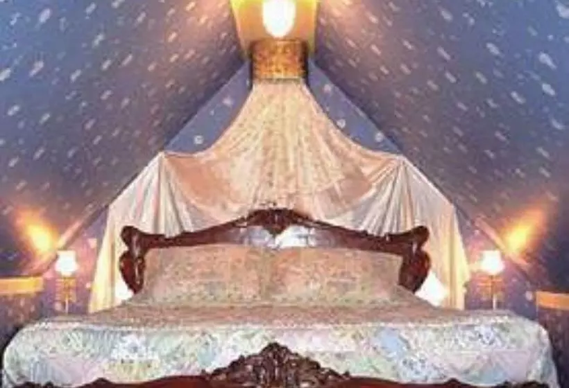 The Queen Anne House Bed And Breakfast