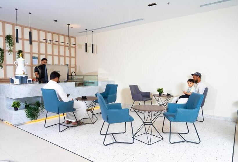 Vivian Park Al Aziziya