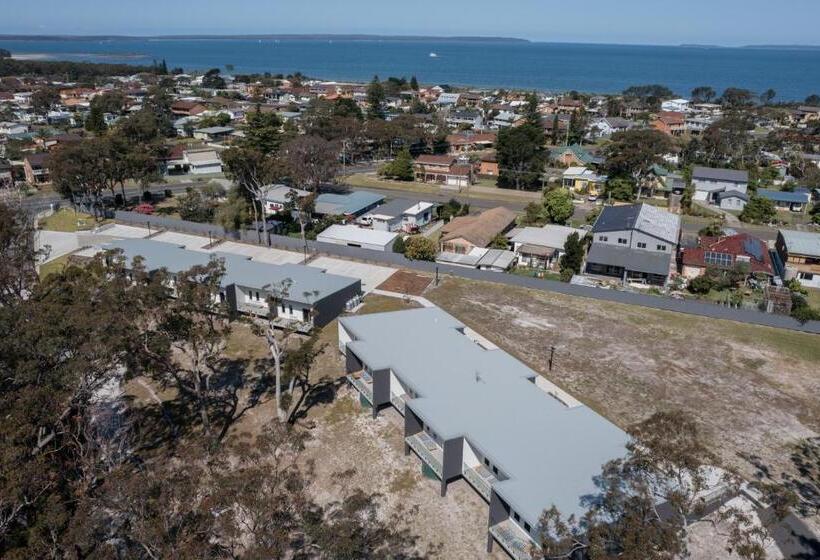 Beach & Bay Stay Motel