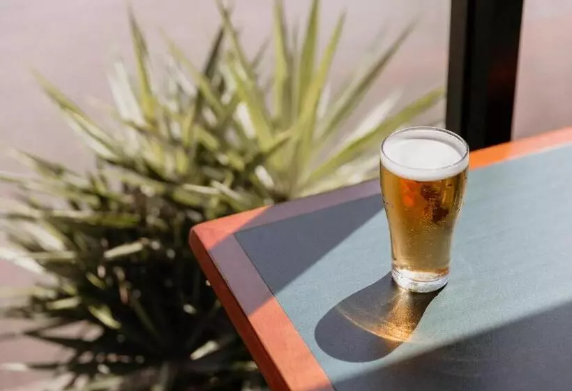 Beach & Bay Stay Motel