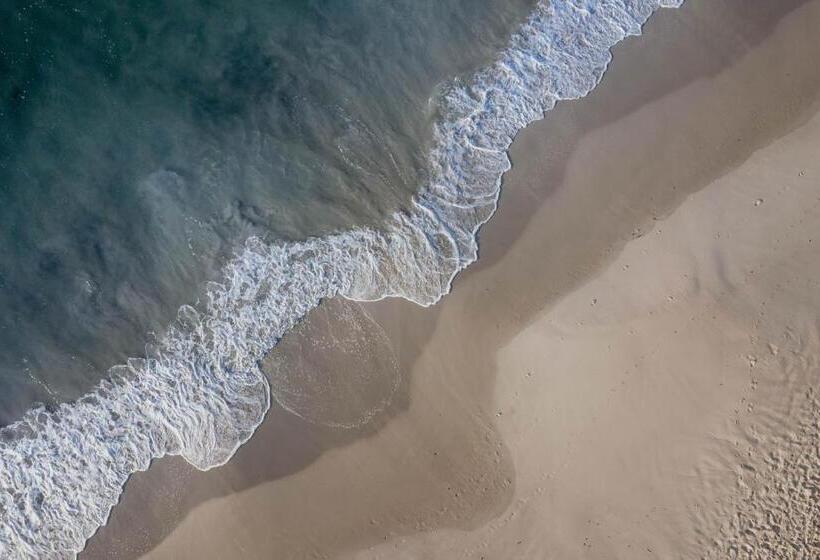 Beach & Bay Stay Motel