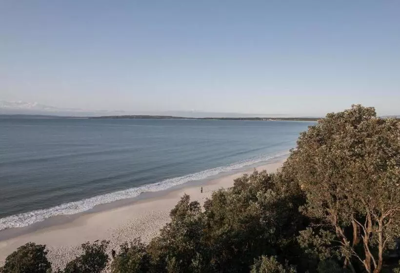 Beach & Bay Stay Motel